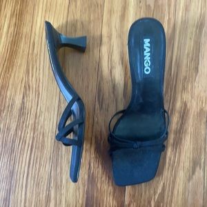 Mango heels in black